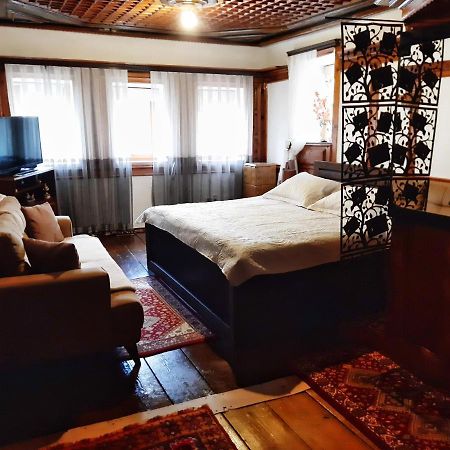 Kulla Dula Guesthouse Gjakova 외부 사진