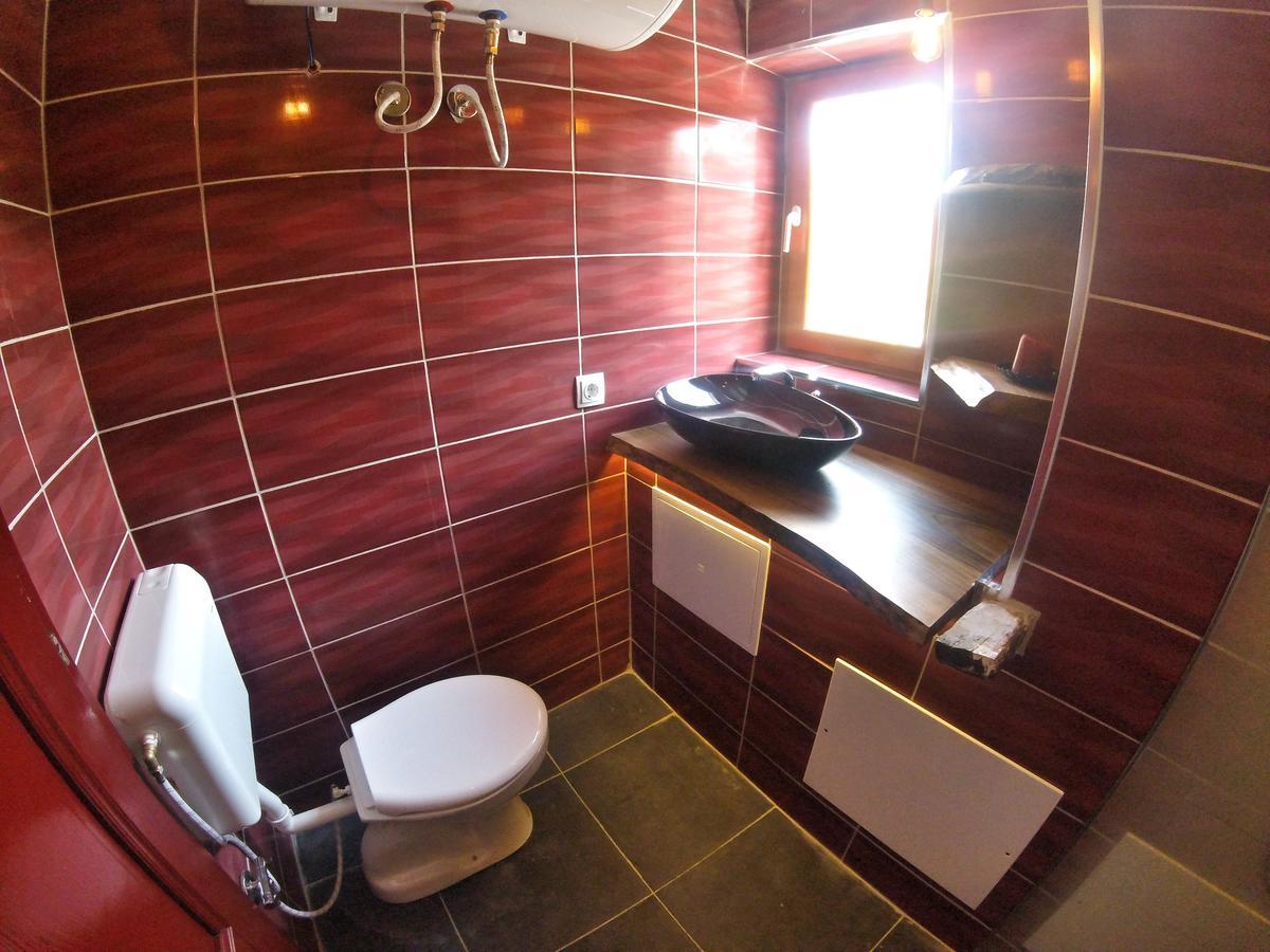 Kulla Dula Guesthouse Gjakova 외부 사진